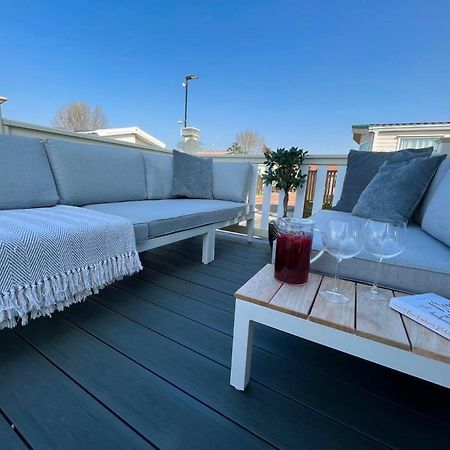 Brand New 2 Bedroom Lodge Perfect For Families Моркамб Екстериор снимка